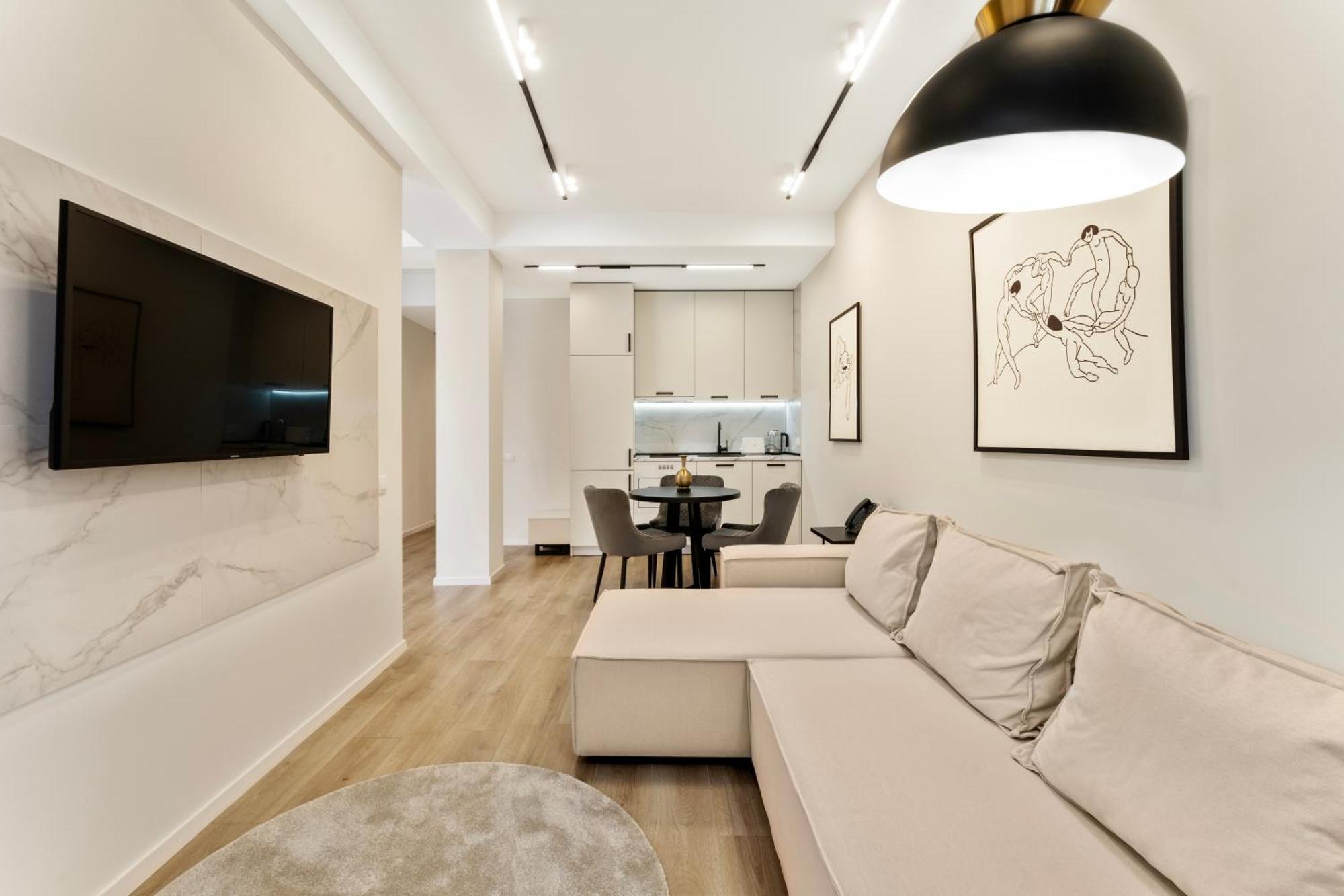 Solridge Aparthotel Tbilisi ภายนอก รูปภาพ